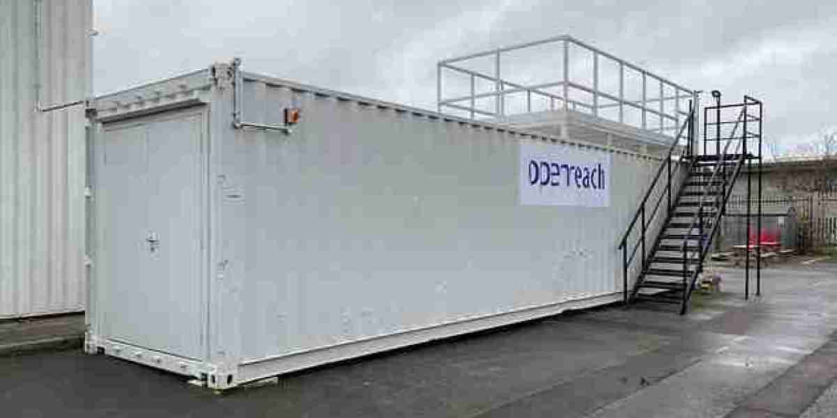 Construction Containers: An Innovative Solution for Modern Building Projects